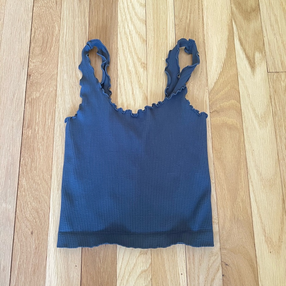 Ribbed Top with Ruffles